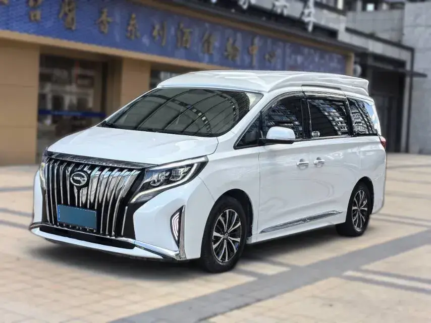 2019 GAC Trumpchi M8 2.0T 201HP L4 6AT