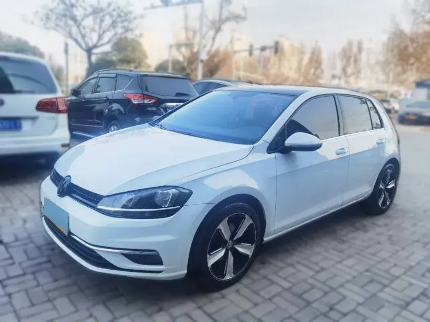 2018 Volkswagen Golf 1.4T 131HP L4 7DCT