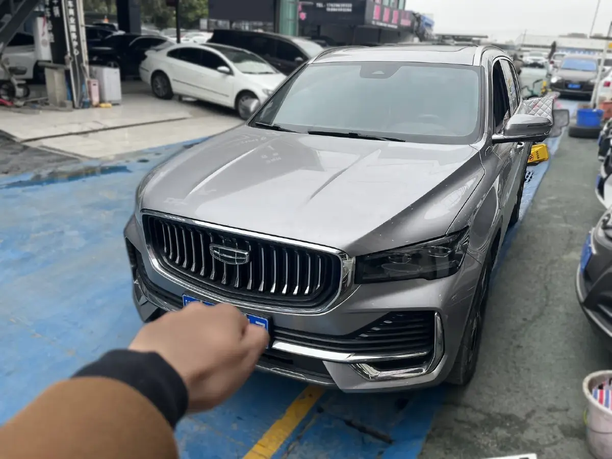 2021 Geely Monjaro 2.0T 218HP L4 7DCT