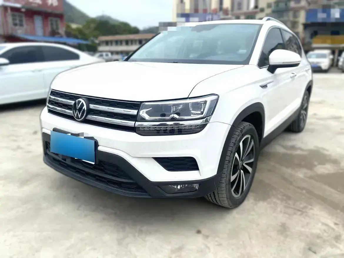 2021 Volkswagen Tharu 1.4T 150HP L4 7DCT