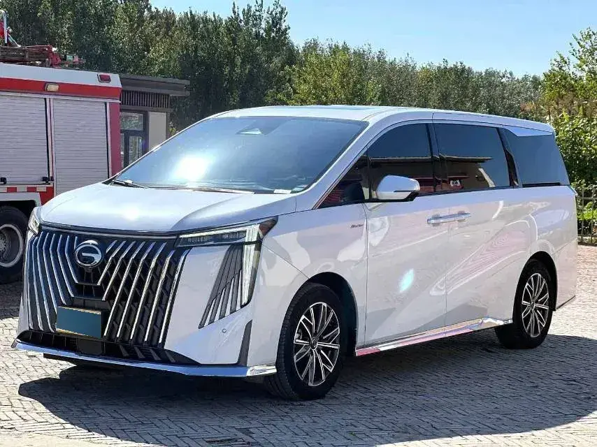 2023 GAC Trumpchi M8 2.0T 252HP L4 8AT