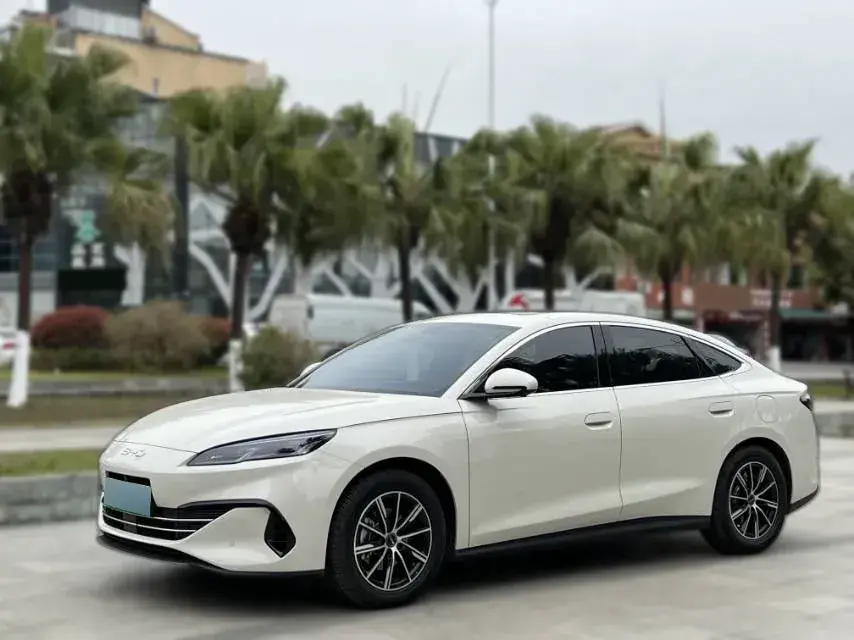 2024 BYD QinL 1.5L 101HP L4 E-CVT PHEV 15.87KWH