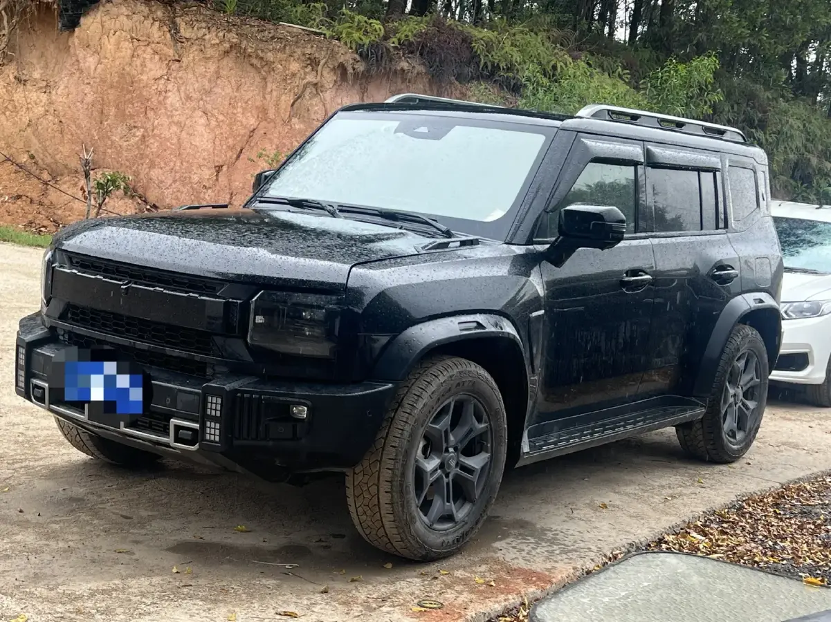 2023 Jetour Traveller 2.0T 254HP L4 7DCT