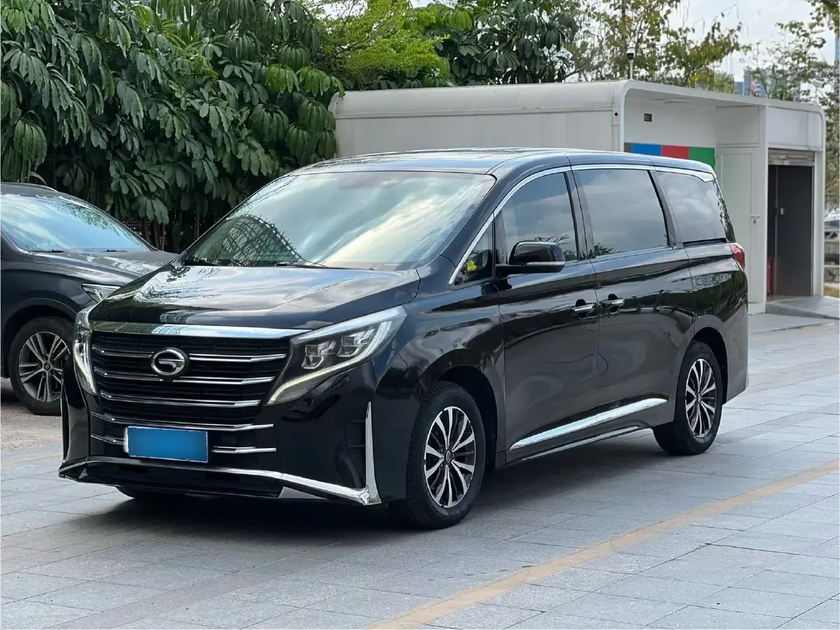 2021 GAC Trumpchi M8 2.0T 252HP L4 8AT