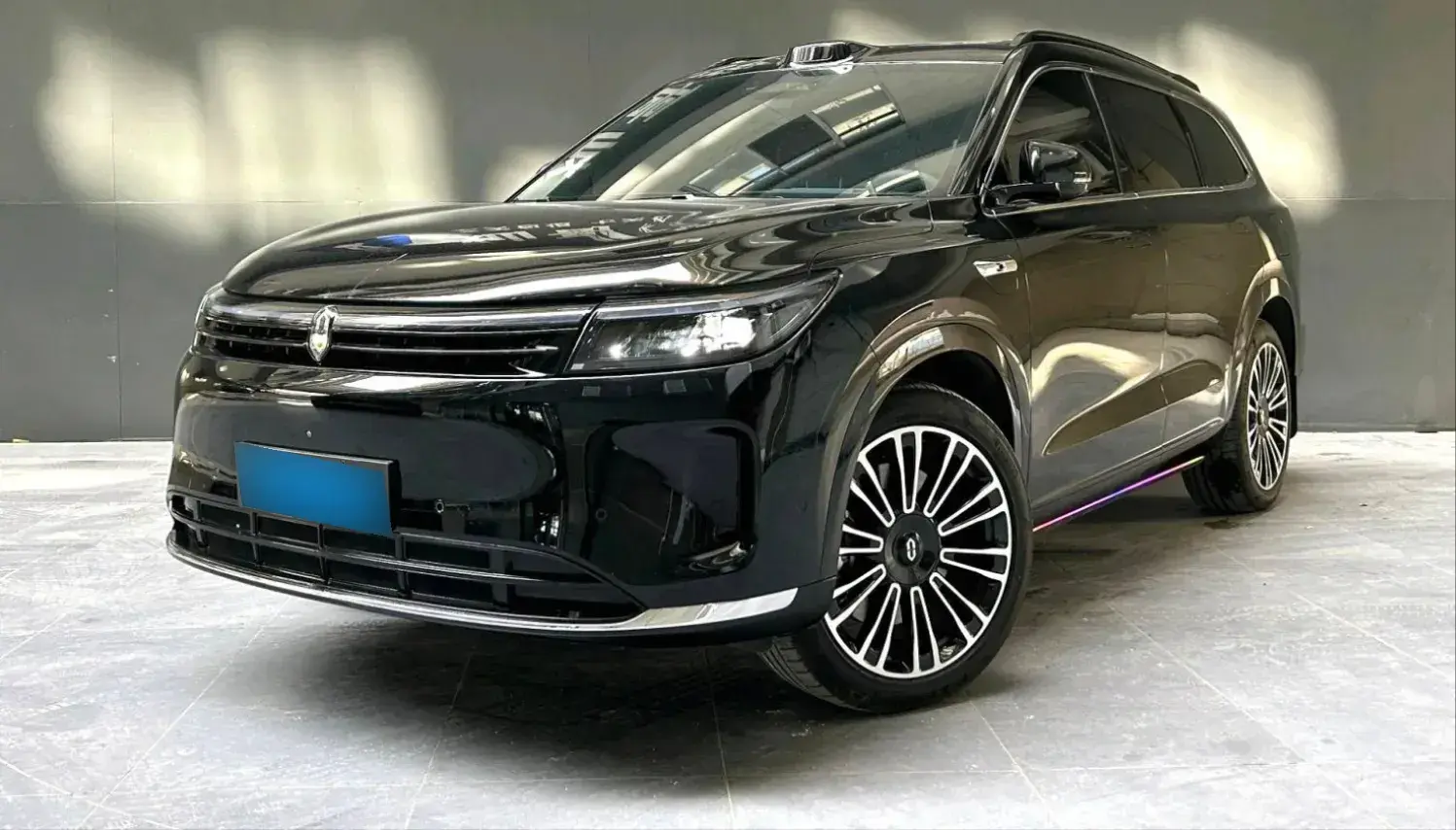 2024 HIMA AITO M7 1.5T 152HP L4 REEV 42KWH