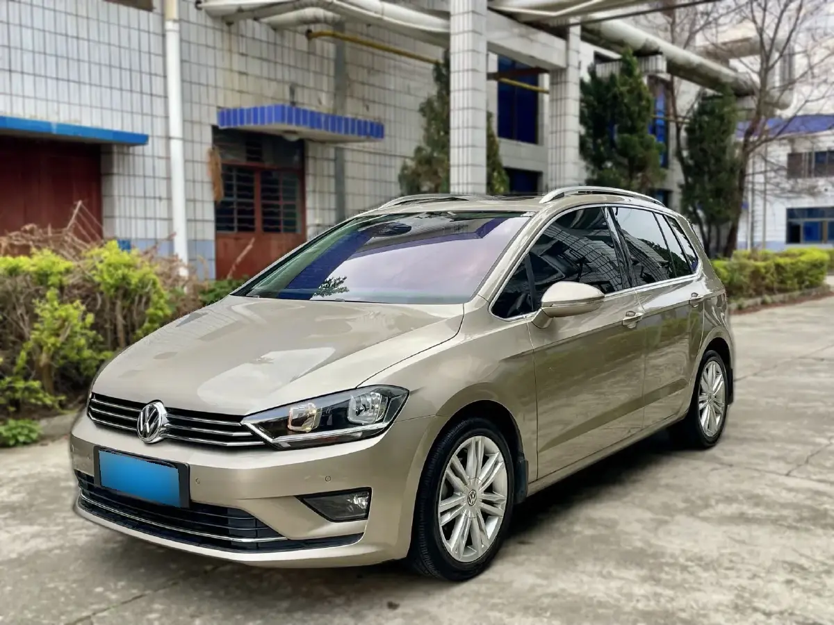 2018 Volkswagen Golf Sportsvan 1.4T 131HP L4 7DCT