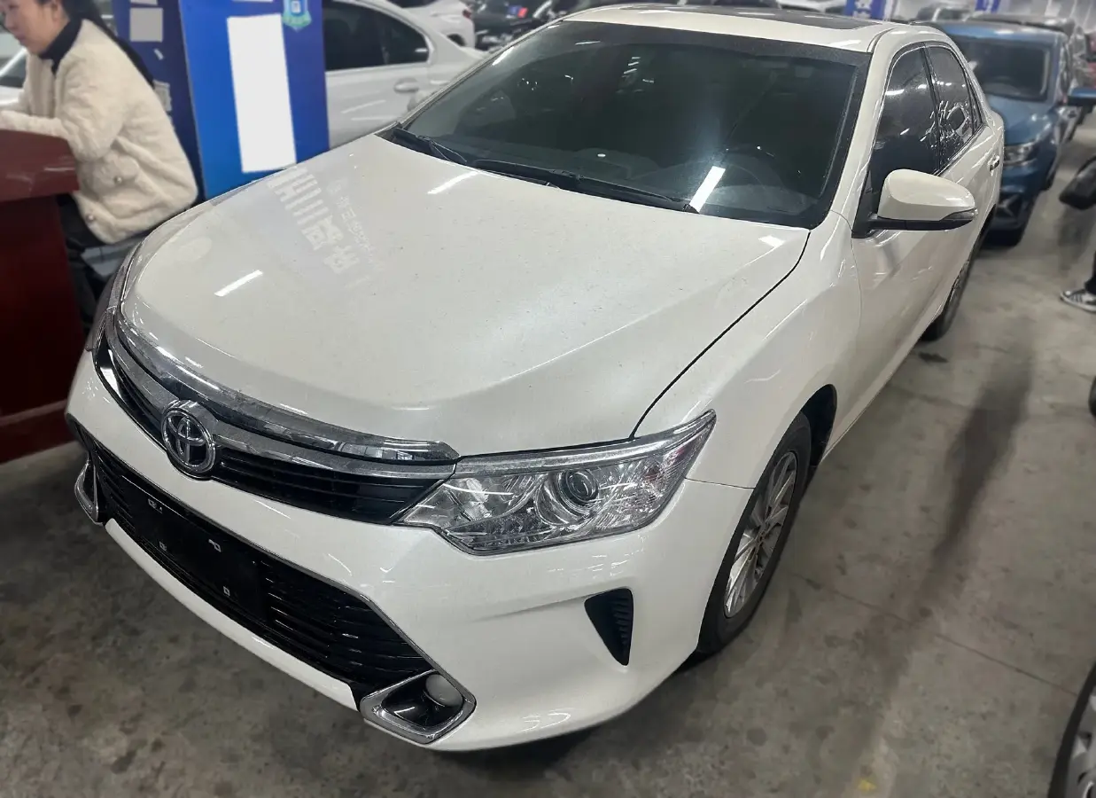2016 Toyota Camry 2.0L 167HP L4 6AT