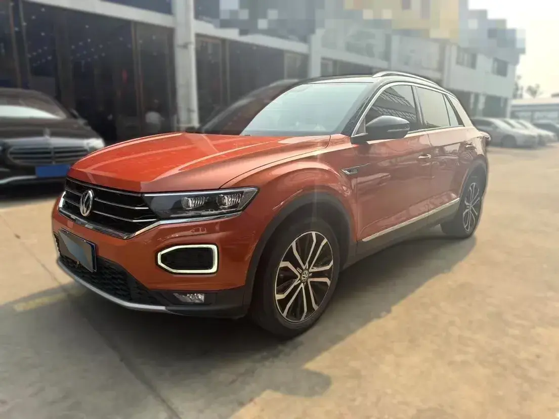 2018 Volkswagen T-Roc 1.4T 150HP L4 7DCT