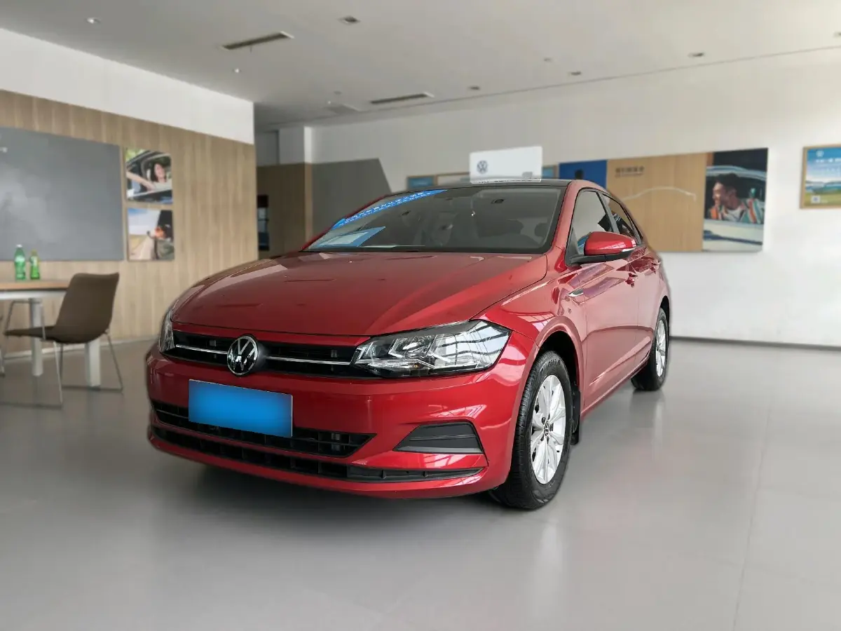 2023 Volkswagen Polo 1.5L 110HP L4 6AT