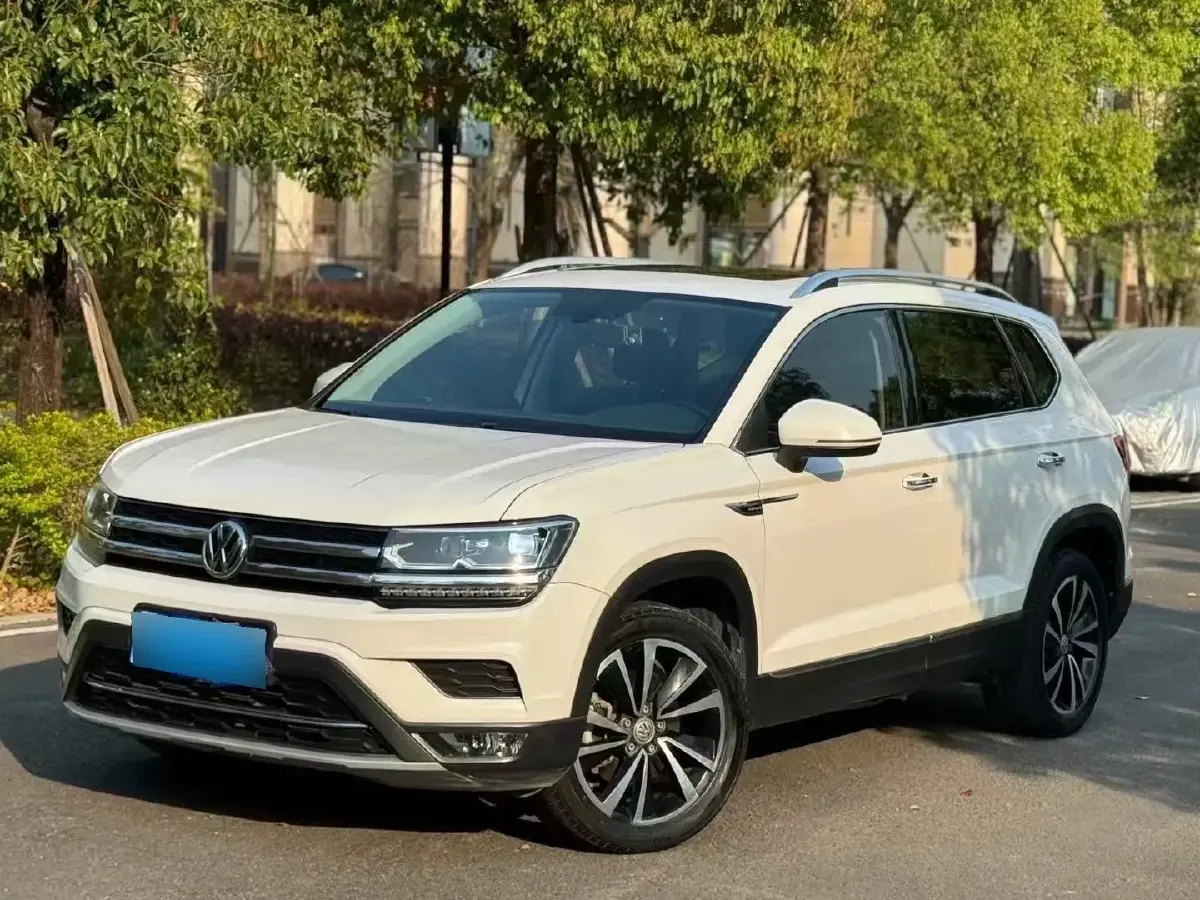 2019 Volkswagen Tharu 2.0T 186HP L4 7DCT