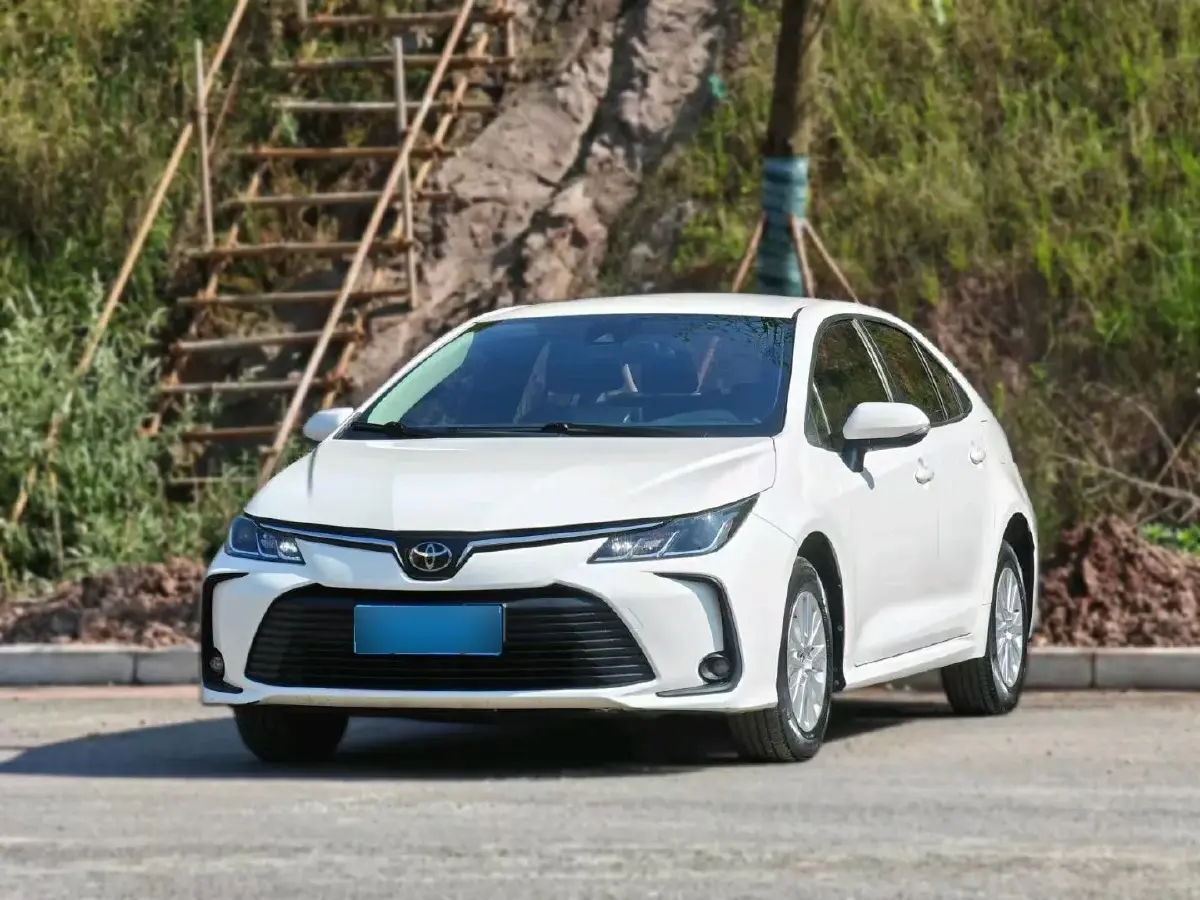 2019 Toyota Corolla 1.2T 116HP L4 CVT