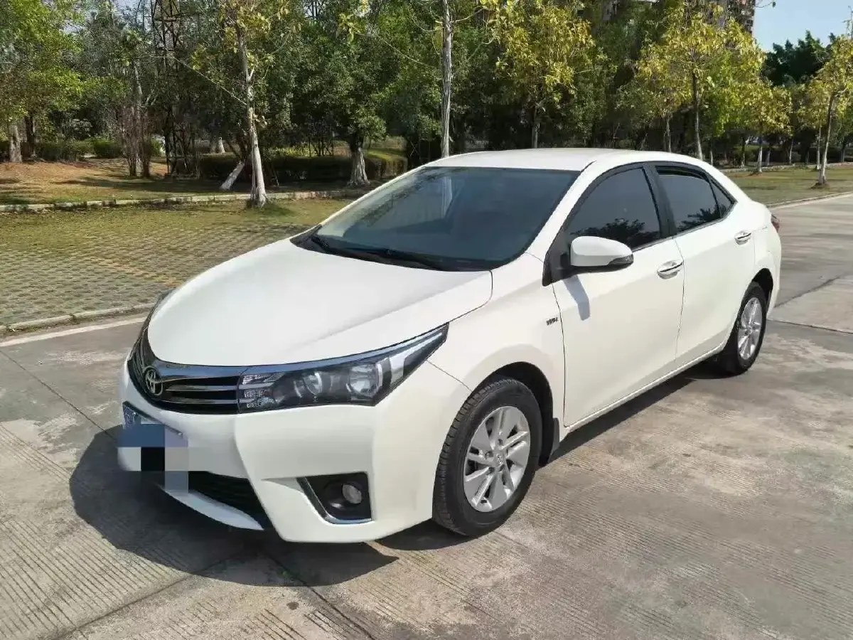 2017 Toyota Corolla 1.6L 122HP L4 CVT