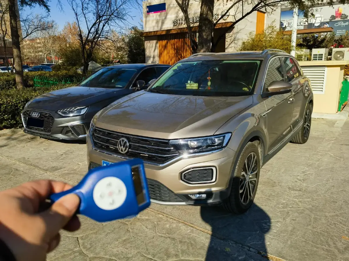 2018 Volkswagen T-Roc 1.4T 150HP L4 7DCT