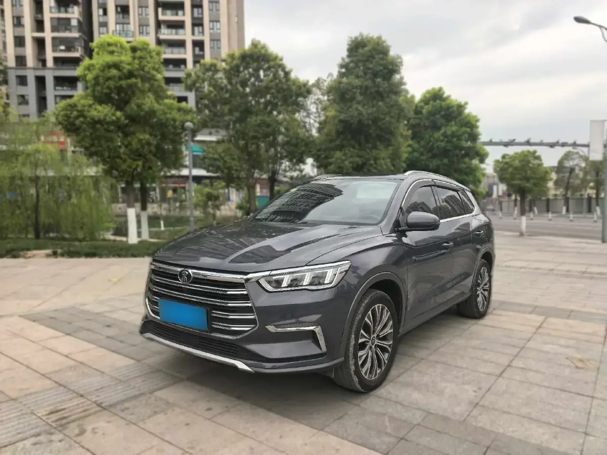 2019 BYD Song Pro 1.5T 160HP L4 6DCT PHEV 15.7KWH