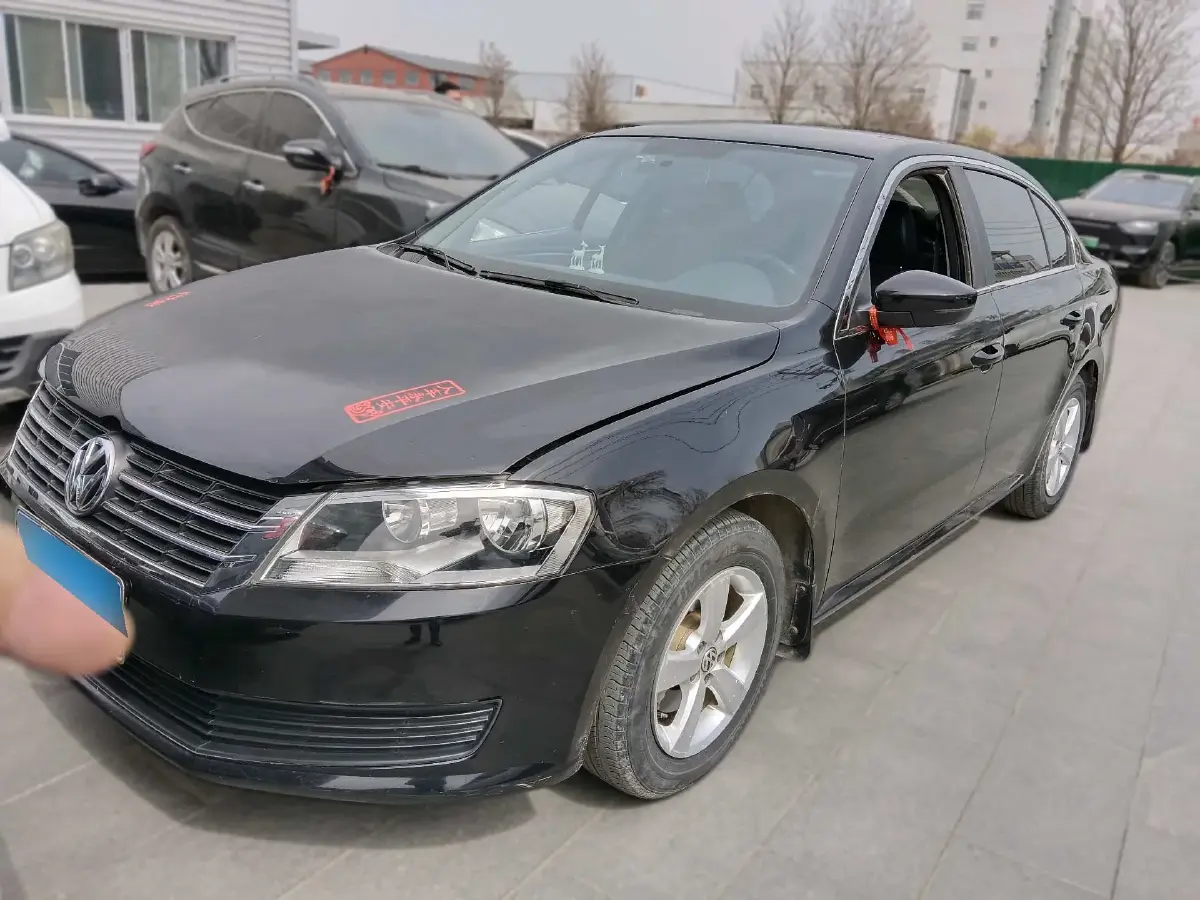 2013 Volkswagen Lavida 1.6L 110HP L4 5MT