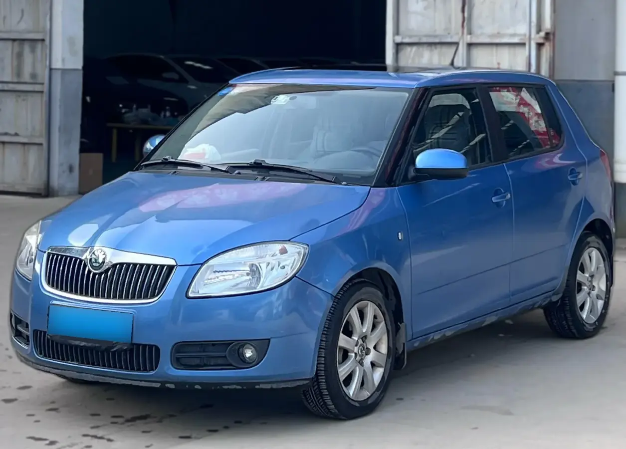 2011 Skoda Fabia 1.4L 86HP L4 6AT