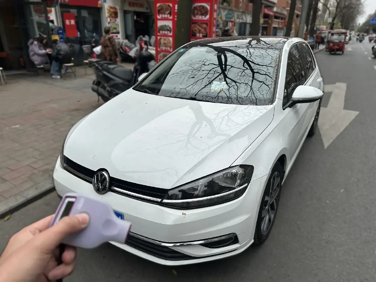 2020 Volkswagen Golf 1.4T 150HP L4 7DCT