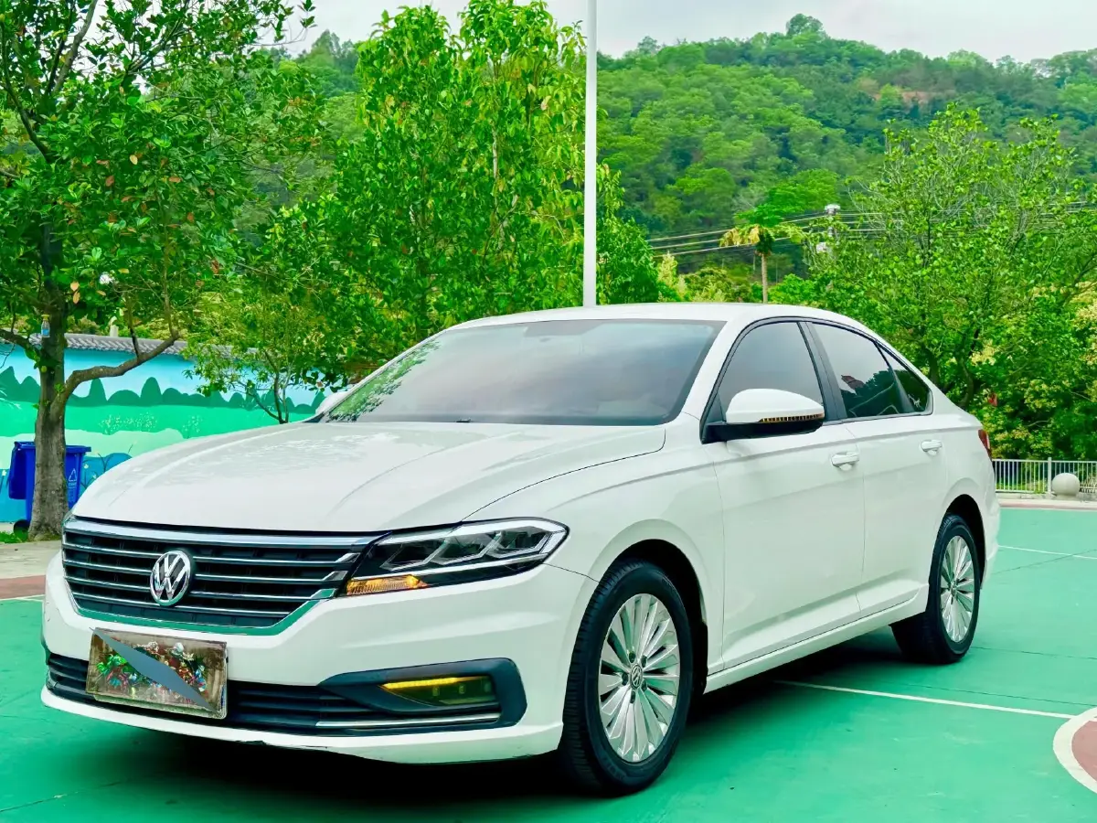 2018 Volkswagen Lavida 1.5L 116HP L4 5MT