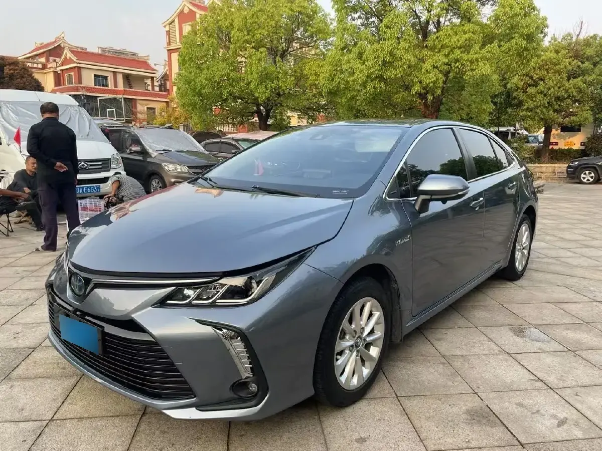 2021 Toyota Corolla 1.8L 98HP L4 E-CVT Hybrid