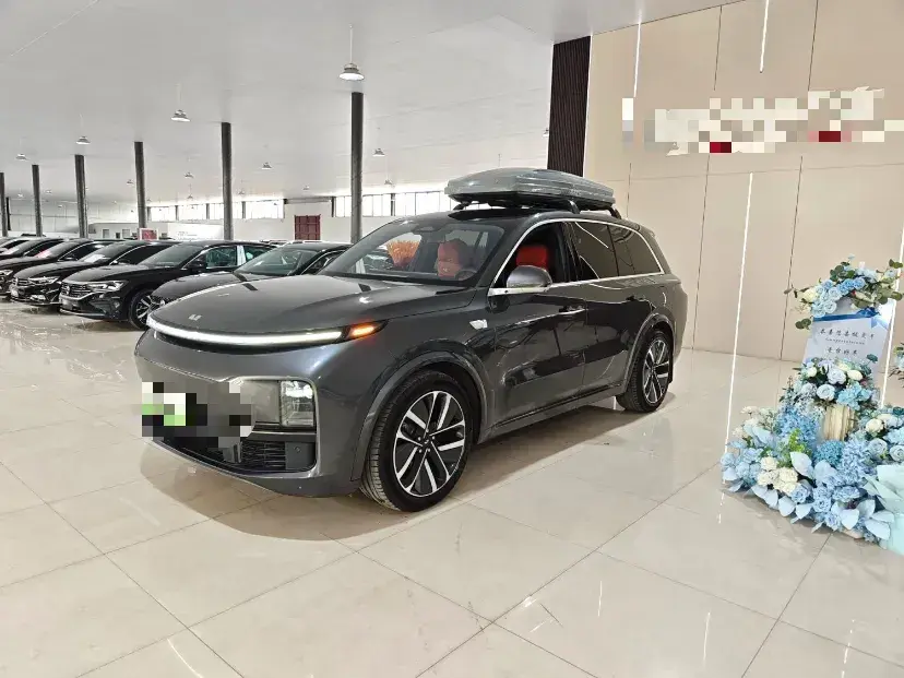 2023 Li L8 Range Extended 154HP REEV 40.9KWH