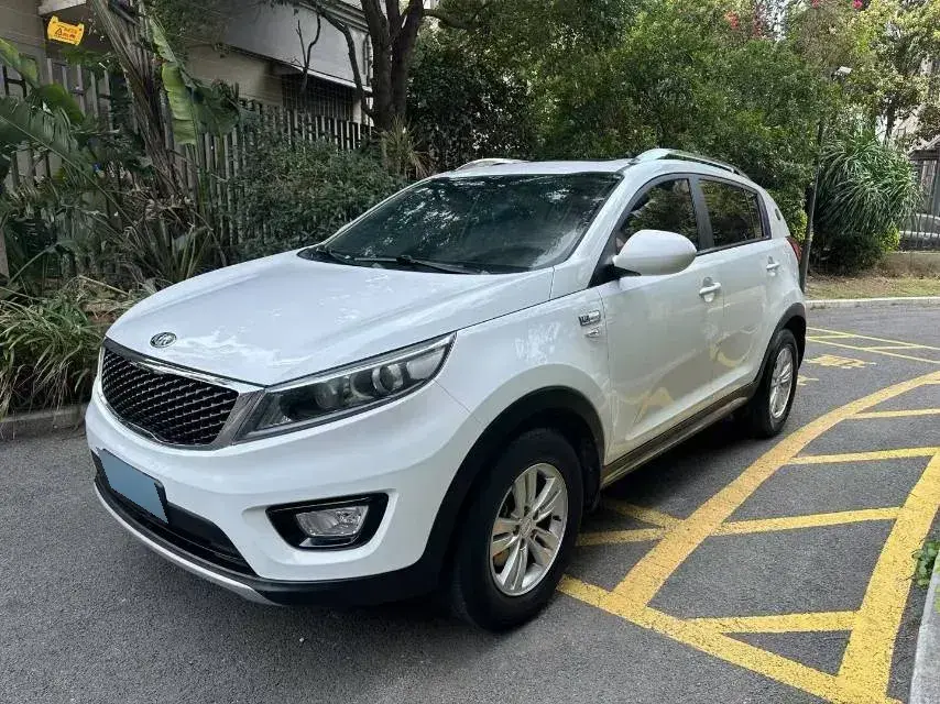 2016 Kia Sportage R 2.0L 165HP L4 6AT