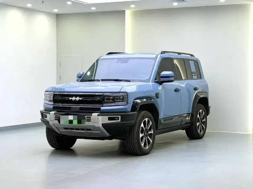 2023 FangChengBao Bao 5 1.5T 194HP L4 E-CVT PHEV 31.8KWH