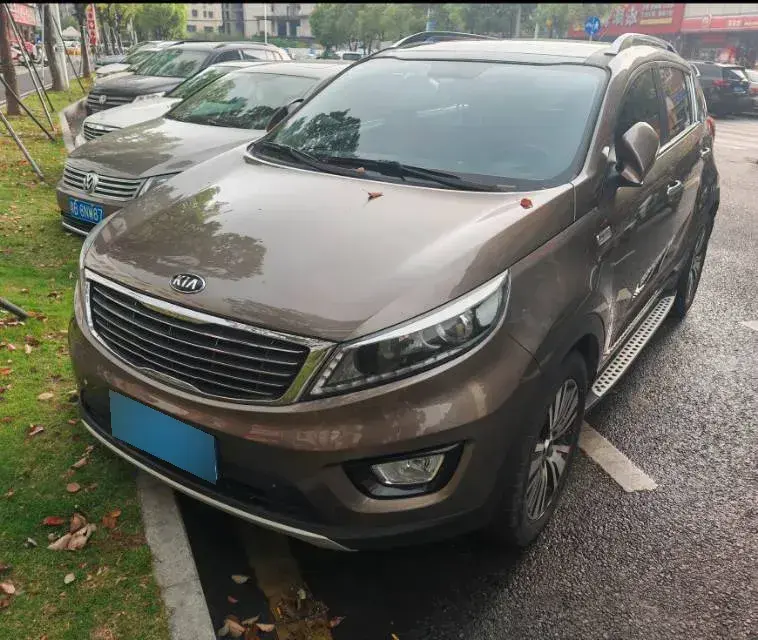 2016 Kia Sportage R 2.0L 165HP L4 6AT