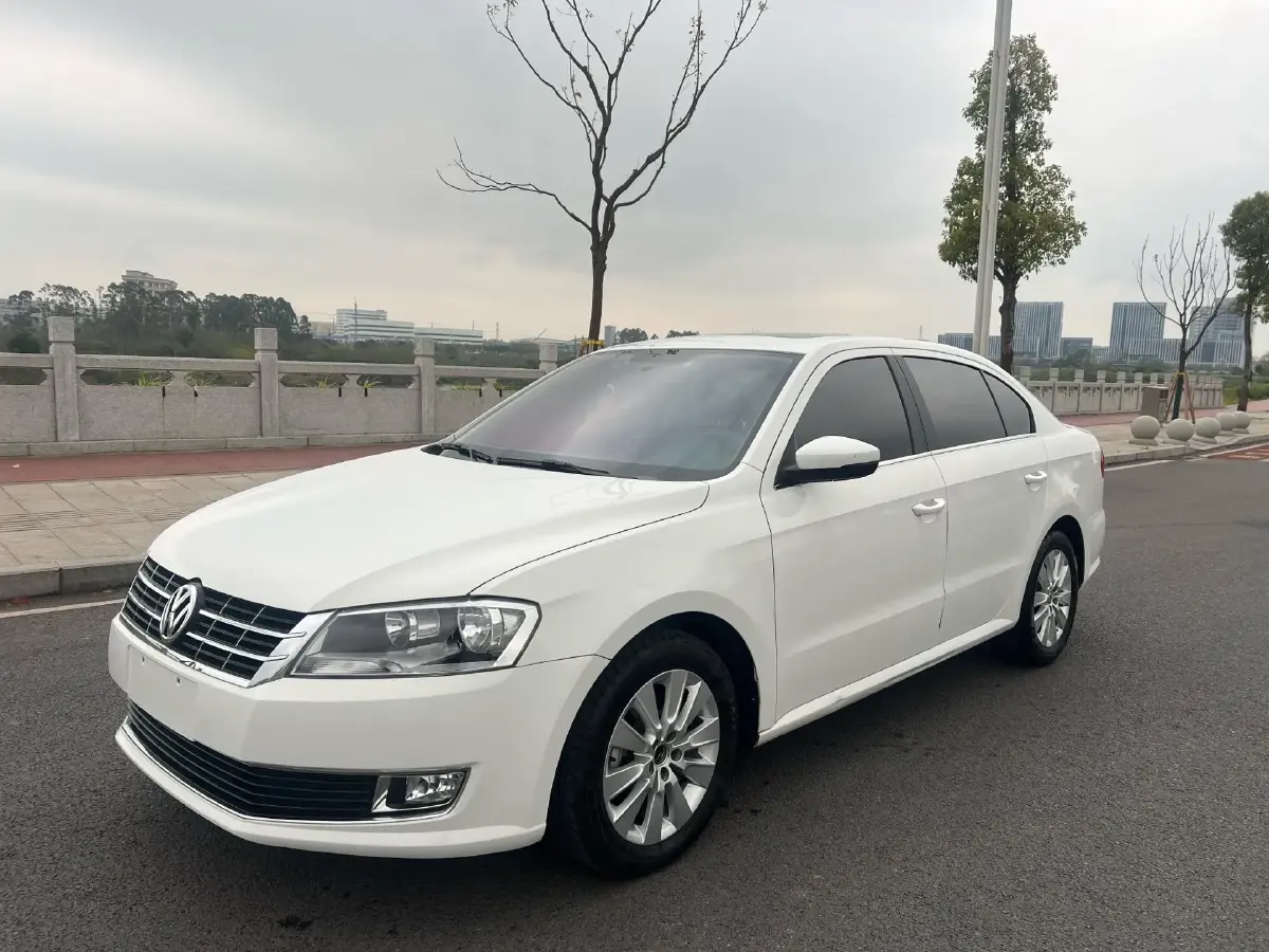 2013 Volkswagen Lavida 1.4T 131HP L4 7DCT