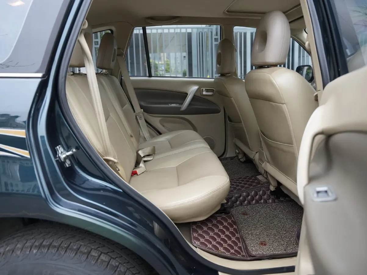 2010 Chery Tiggo 1.8L 132HP L4 5MT,autocango,china used car exporter,china ev exporter,chinese used car exporter,chinese used ev exporter