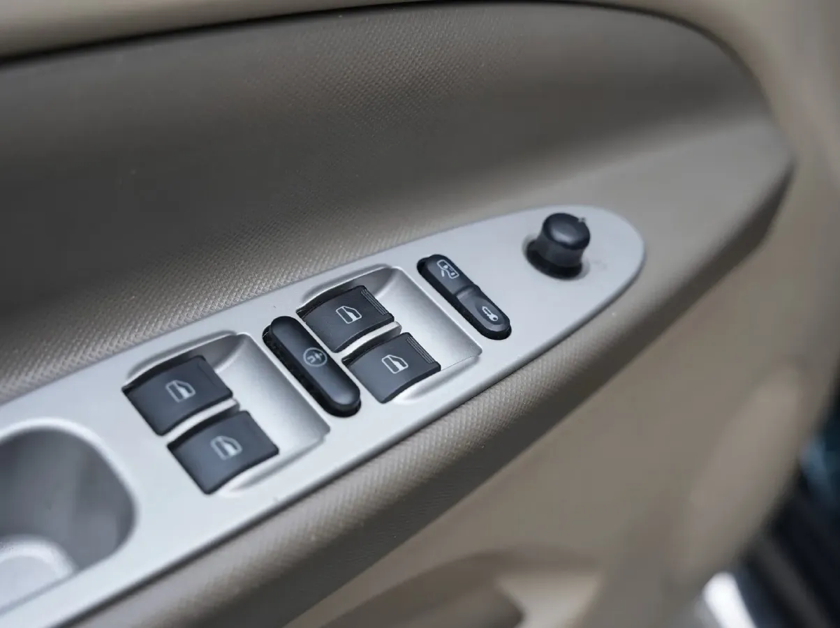 2010 Chery Tiggo 1.8L 132HP L4 5MT,autocango,china used car exporter,china ev exporter,chinese used car exporter,chinese used ev exporter