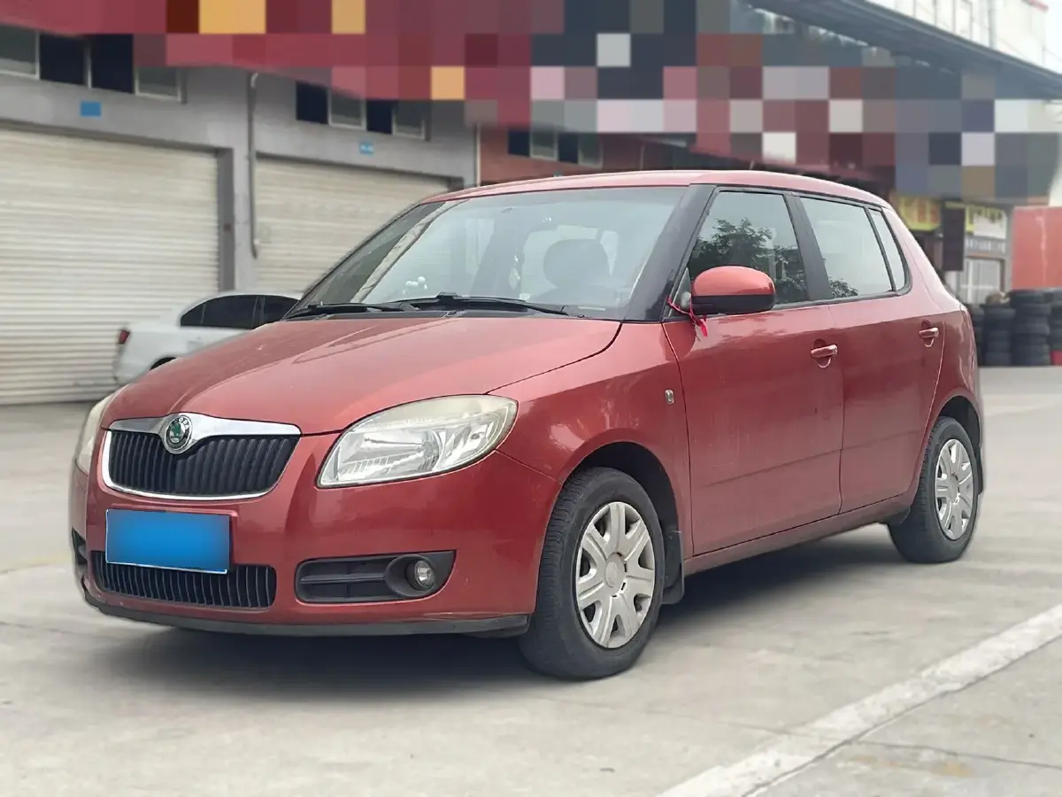 2011 Skoda Fabia 1.4L 86HP L4 6AT