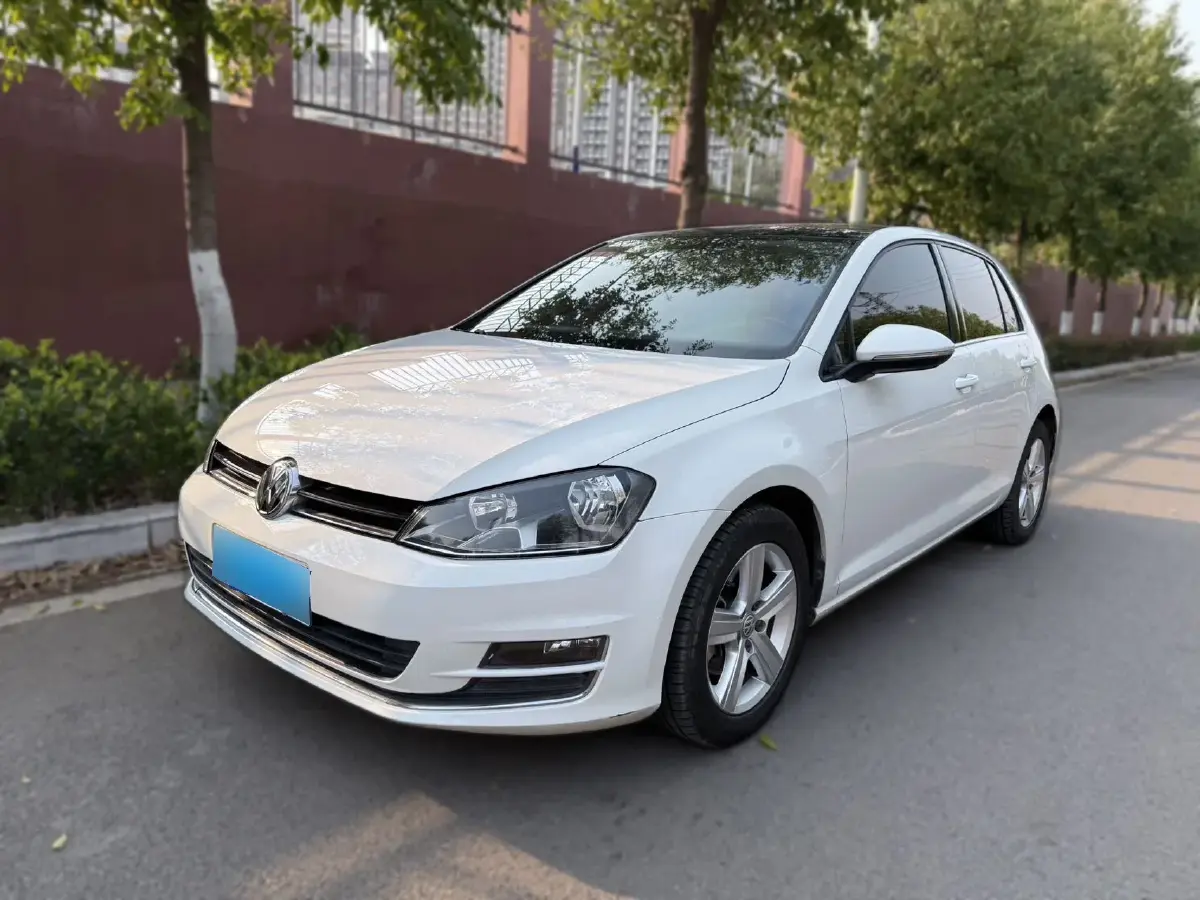 2016 Volkswagen Golf 1.4T 131HP L4 7DCT