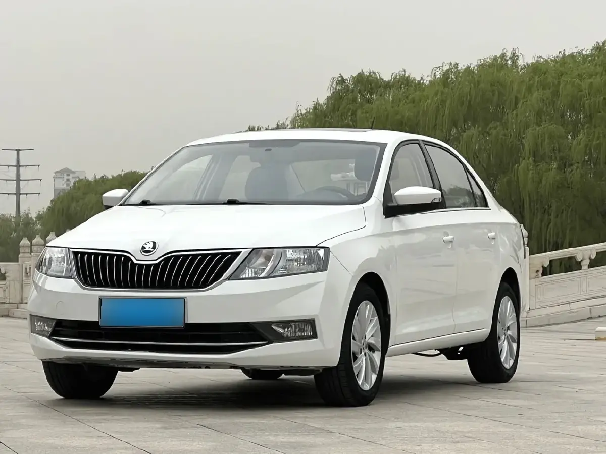 2018 Skoda Rapid 1.6L 110HP L4 6AT