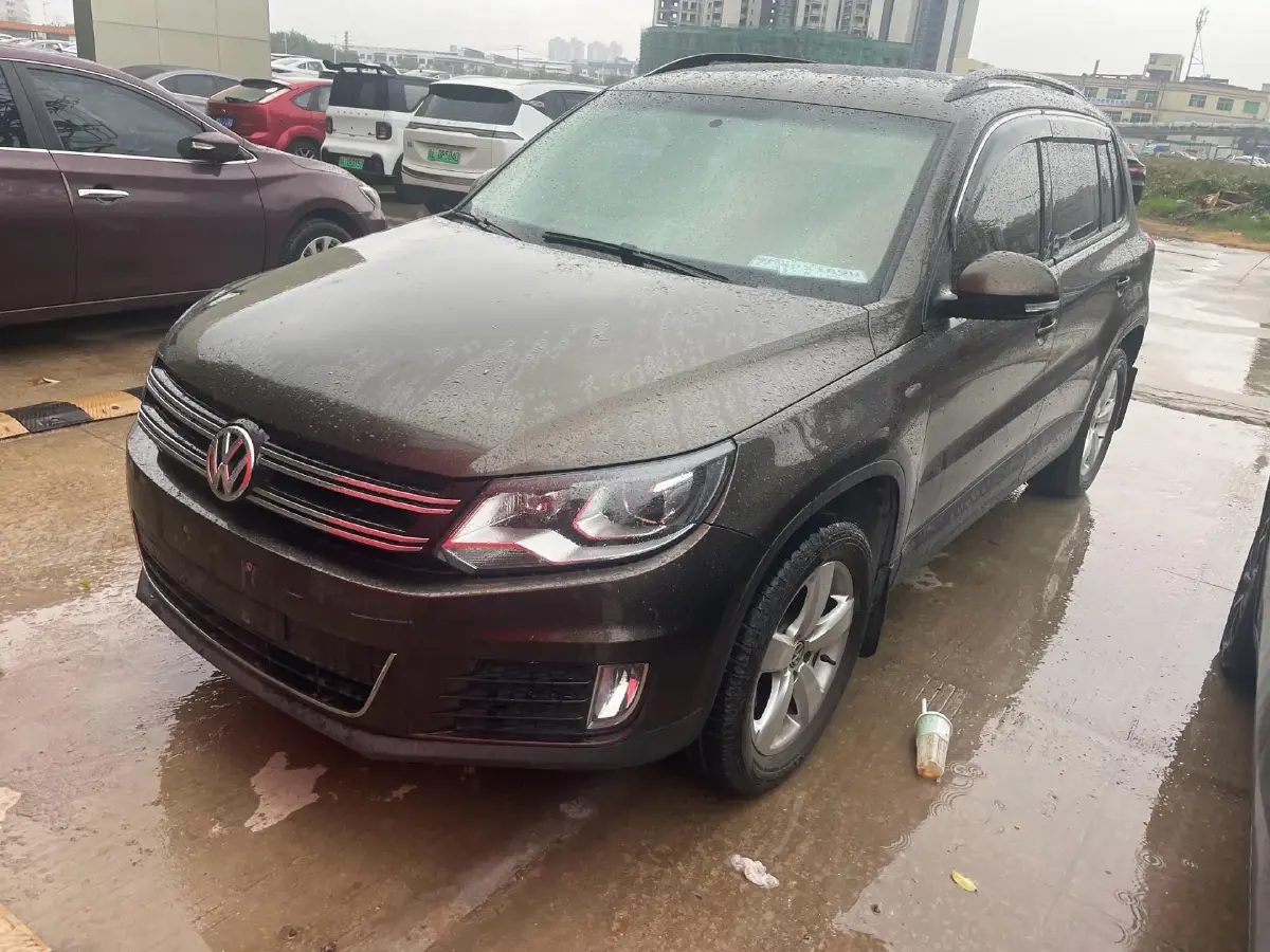 2013 Volkswagen Tiguan 1.8T 160HP L4 6MT