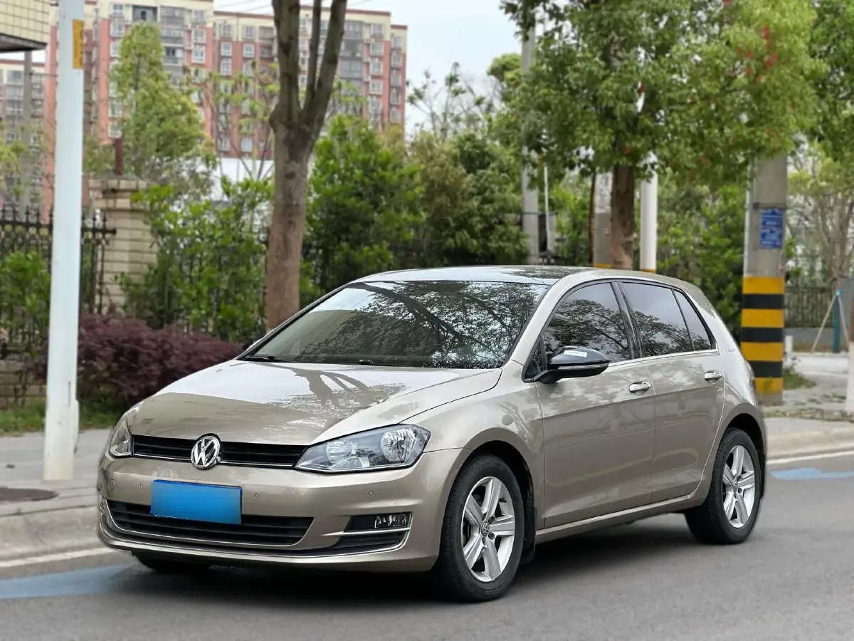 2017 Volkswagen Golf 1.4T 131HP L4 7DCT