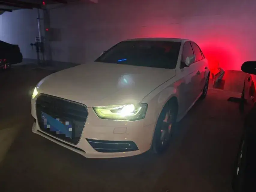 2016 Audi A4L 2.0T 224HP L4 7DCT