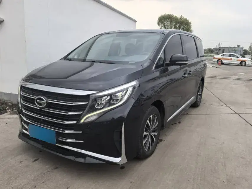 2023 GAC Trumpchi M8 2.0T 252HP L4 8AT