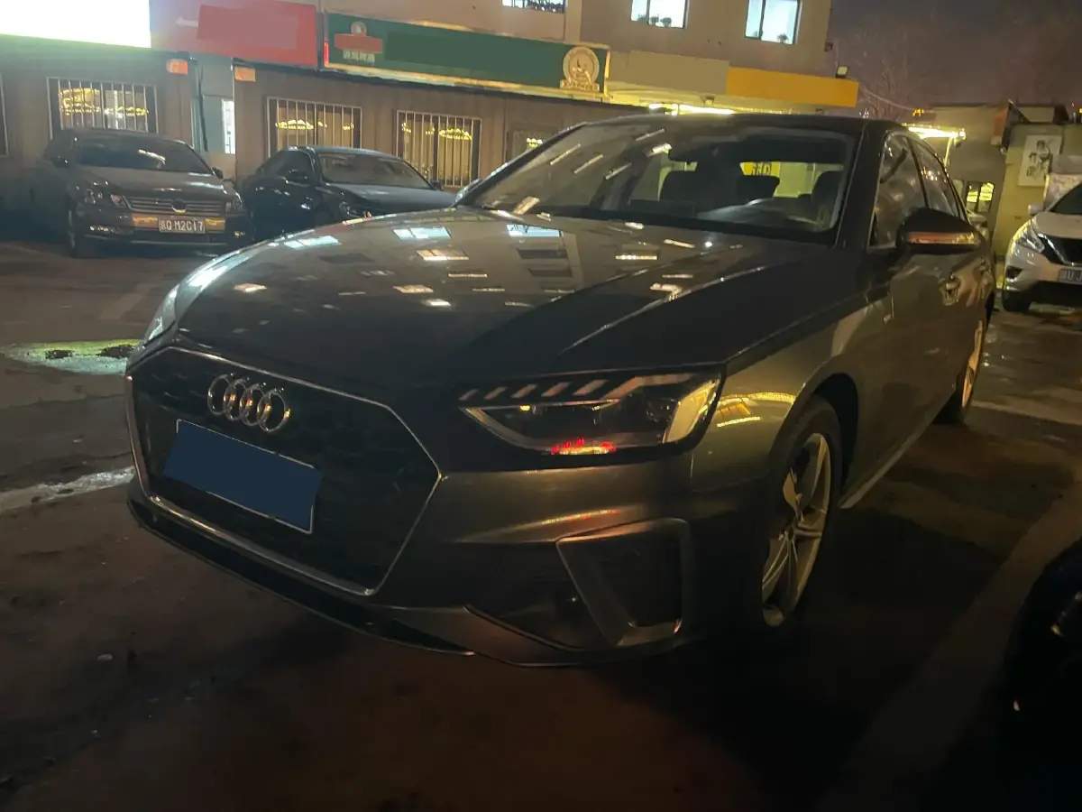 2020 Audi A4L 2.0T 150HP L4 7DCT