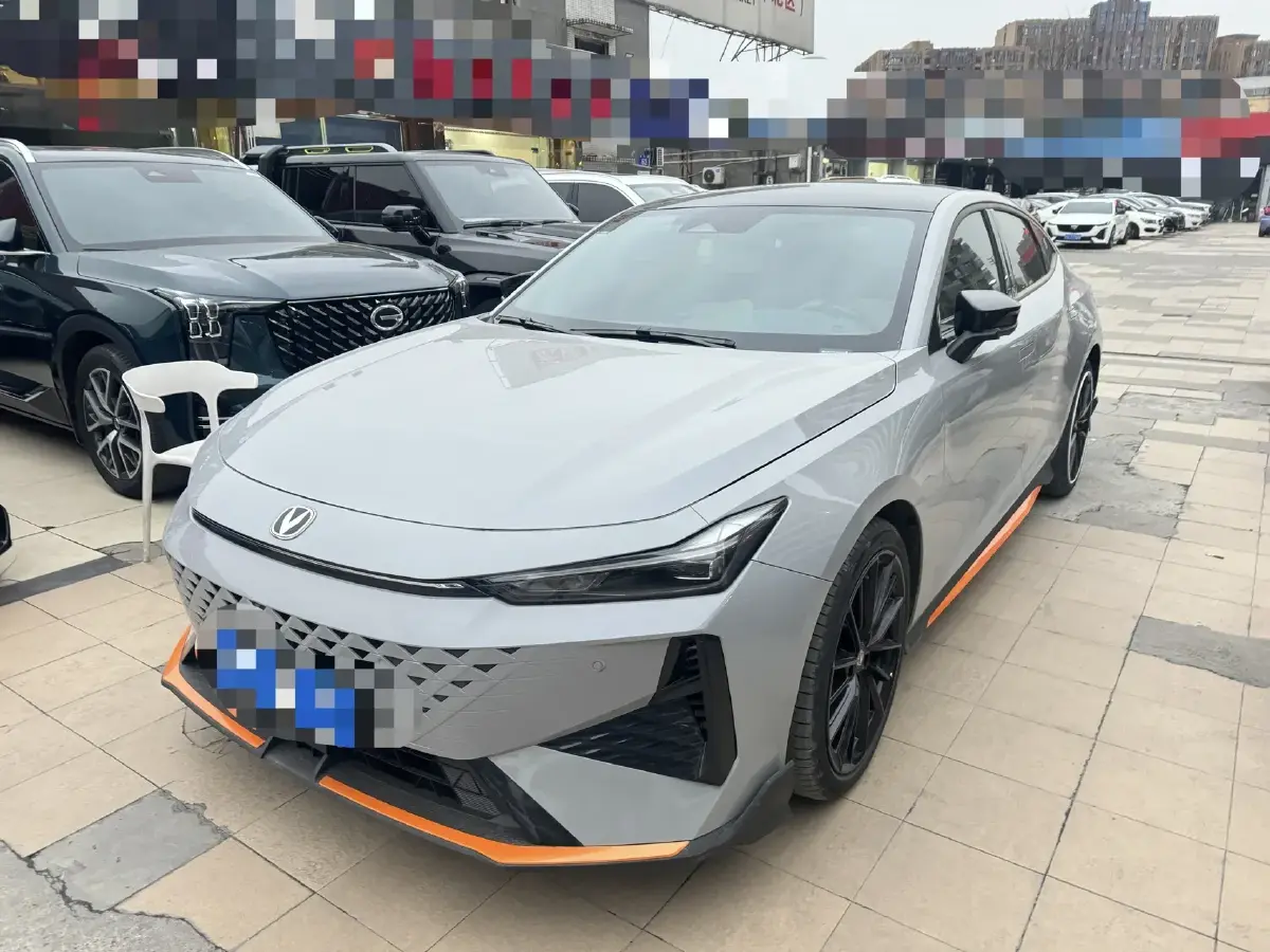 2024 ChangAn UNI-V 1.5T 188HP L4 7DCT 2024 ChangAn UNI-V 1.5T 188HP L4 7DCT