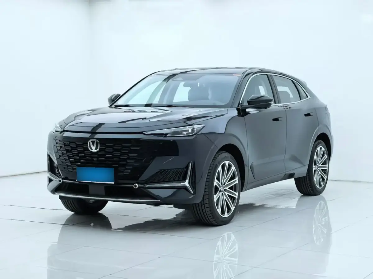 2023 ChangAn UNI-K 2.0T 233HP L4 8AT