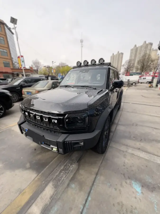 2023 Jetour Traveller 2.0T 254HP L4 7DCT