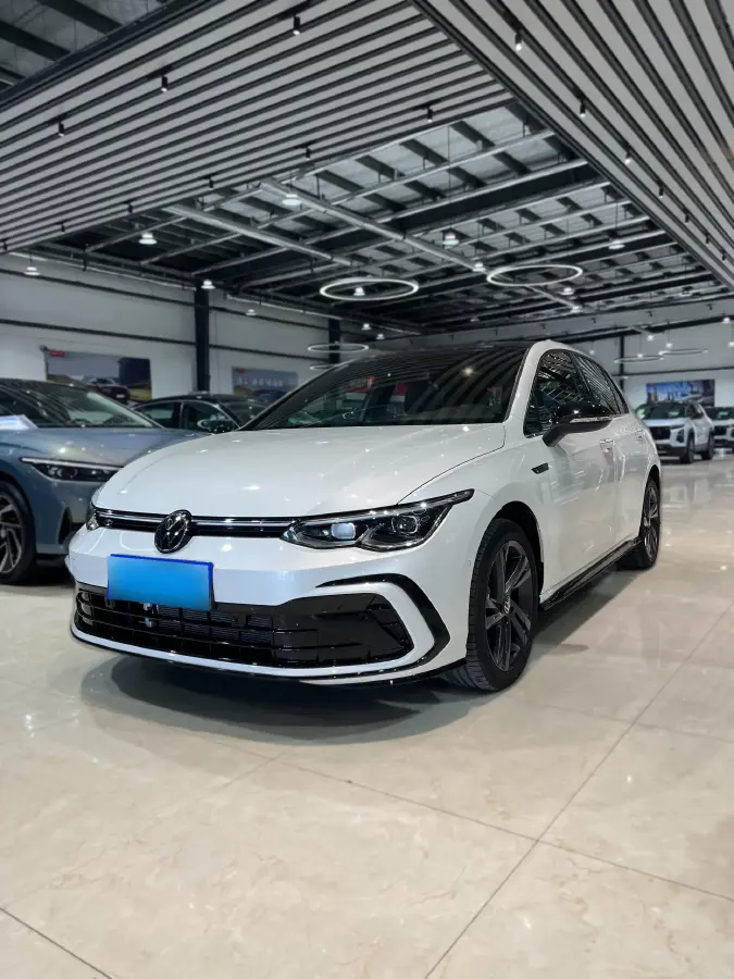 2021 Volkswagen Golf 1.4T 150HP L4 7DCT