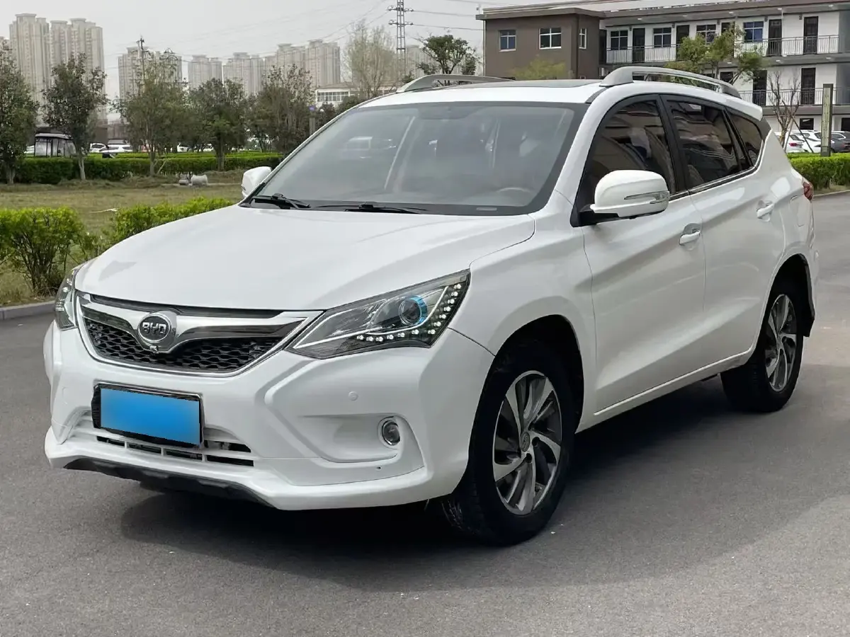 2016 BYD Song 1.5T 154HP L4 6MT