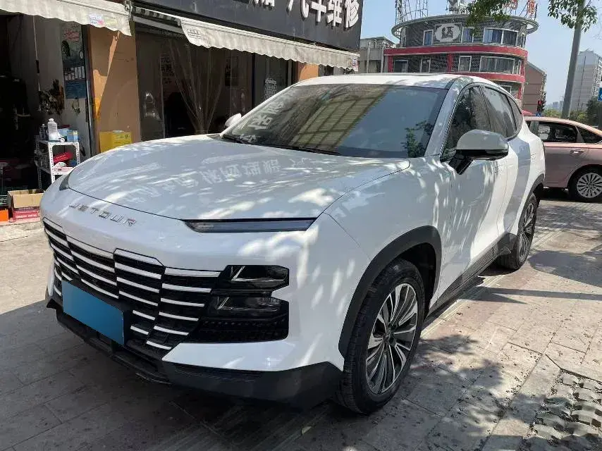 2022 Jetour DASHING 1.6T 197HP L4 7DCT