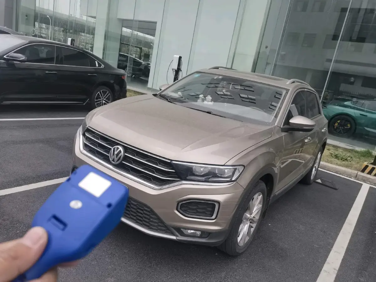 2019 Volkswagen T-Roc 1.4T 131HP L4 7DCT