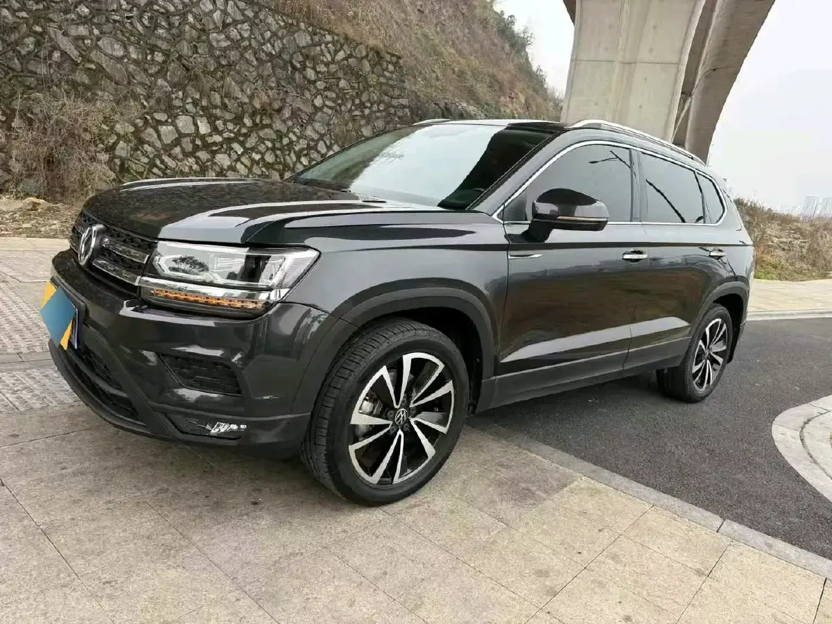 2021 Volkswagen Tharu 1.4T 150HP L4 7DCT