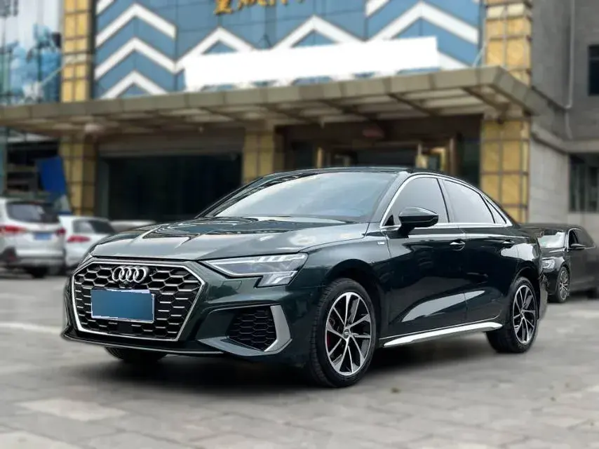 2021 Audi A3 1.4T 150HP L4 7DCT