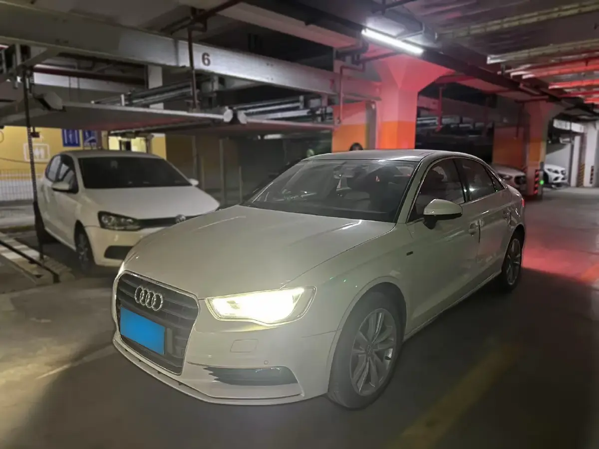 2015 Audi A3 1.4T 150HP L4 7DCT