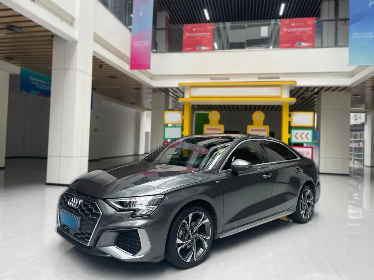 2022 Audi A3 1.4T 150HP L4 7DCT