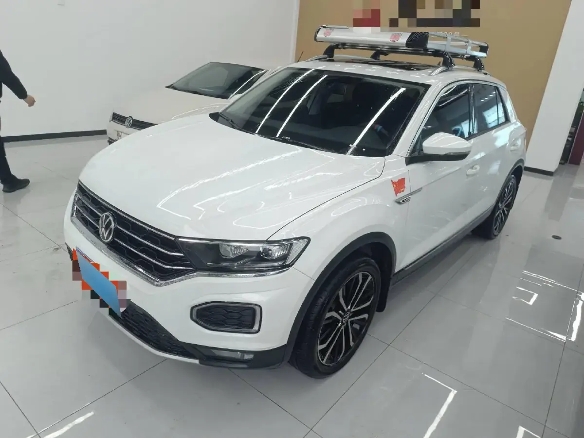 2021 Volkswagen T-Roc 1.4T 150HP L4 7DCT
